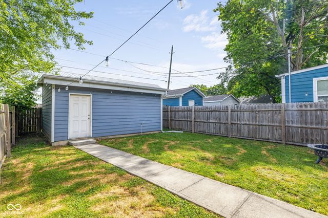 2018 Hoyt Avenue, Indianapolis, IN 46203