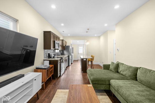 2018 Hoyt Avenue, Indianapolis, IN 46203