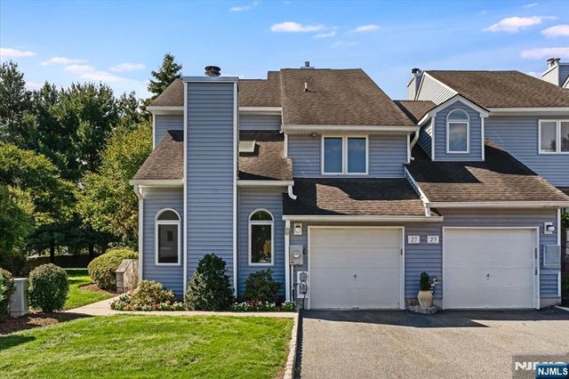 25 Knutsen Drive 216, West Orange, NJ 07052