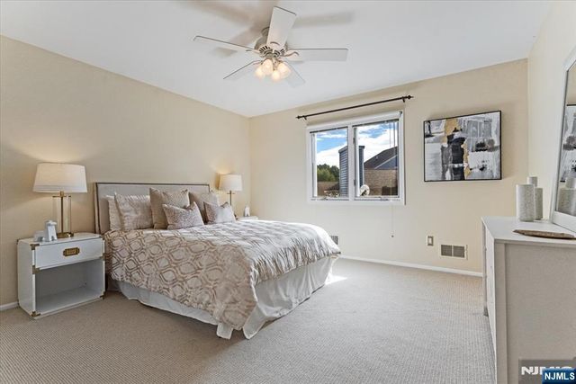 25 Knutsen Drive 216, West Orange, NJ 07052