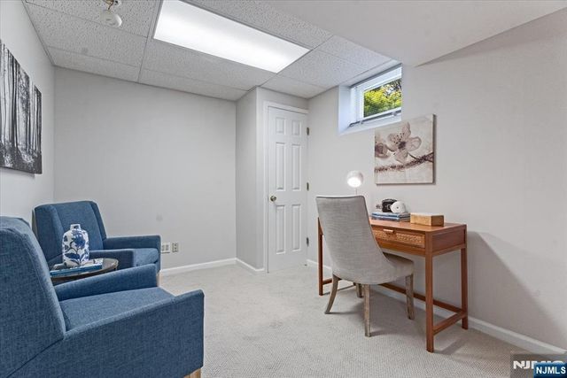 25 Knutsen Drive 216, West Orange, NJ 07052