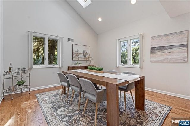 25 Knutsen Drive 216, West Orange, NJ 07052