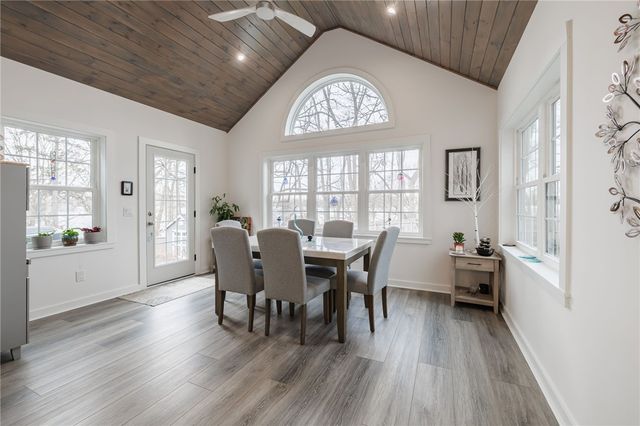 942 Whitney Road West, Perinton, NY 14450