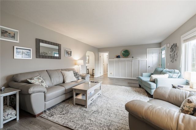 942 Whitney Road West, Perinton, NY 14450