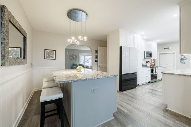 942 Whitney Road West, Perinton, NY 14450