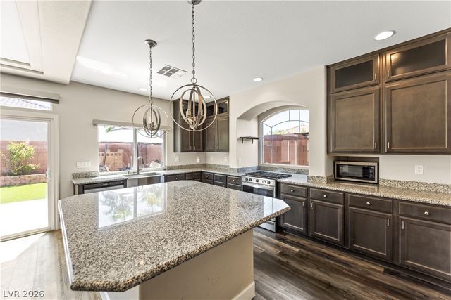 8256 Dover Canyon Court, Las Vegas, NV 89139