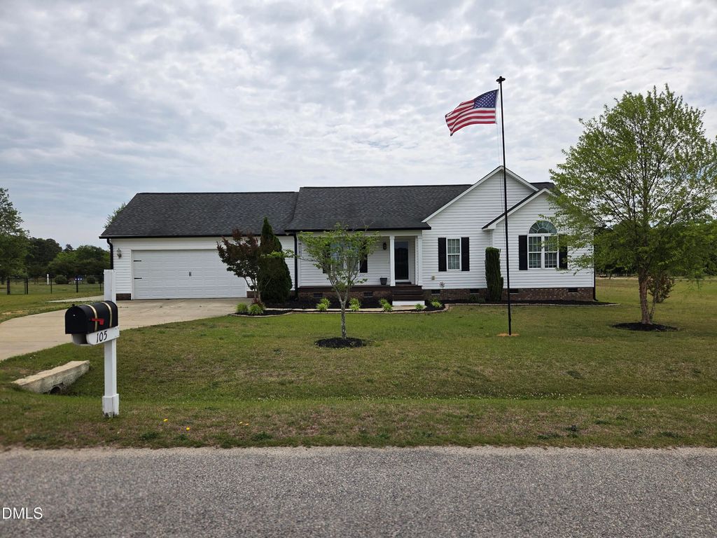 105 Jj Drive, Benson, NC 27504