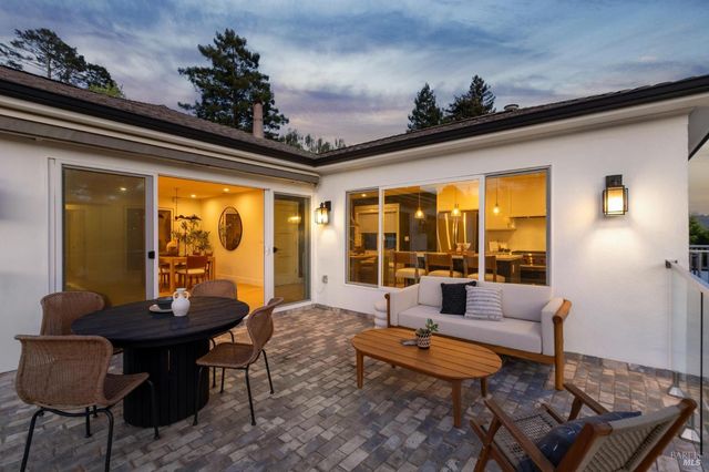 31 Alvarado Ave, Mill Valley, CA 94941