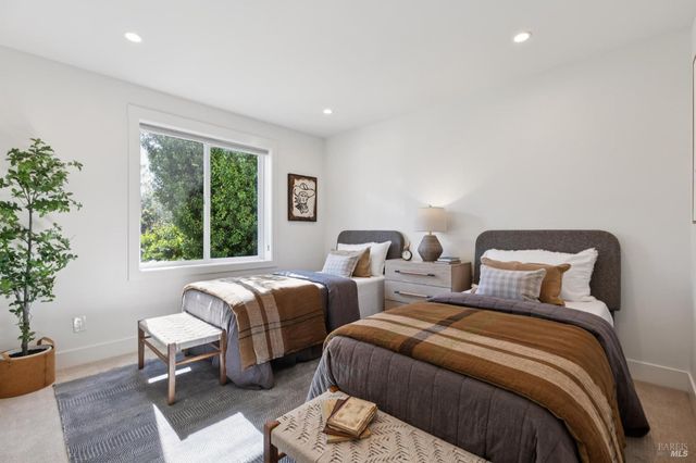 31 Alvarado Ave, Mill Valley, CA 94941