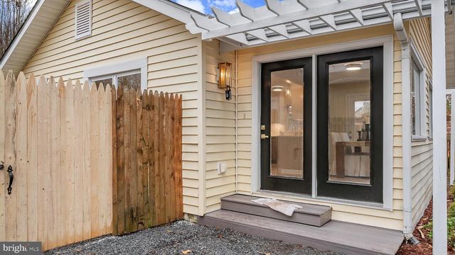 4937 ASPEN ST, Shady Side, MD 20764