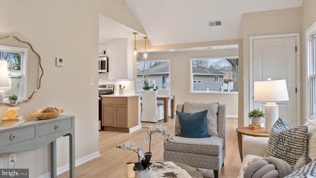 4937 ASPEN ST, Shady Side, MD 20764