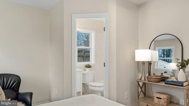 4937 ASPEN ST, Shady Side, MD 20764