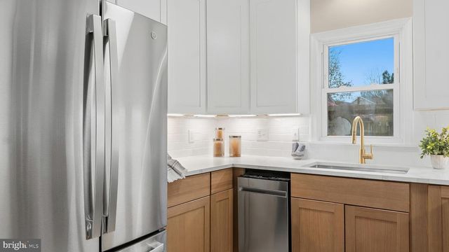 4937 ASPEN ST, Shady Side, MD 20764