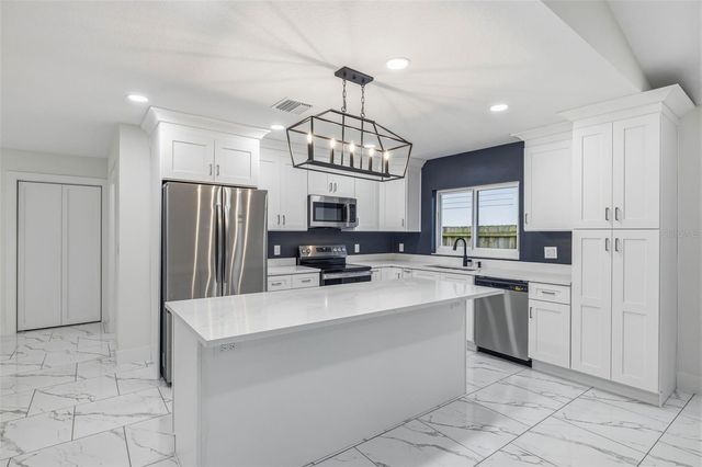 12929 RAIN FOREST STREET, Temple Terrace, FL 33617