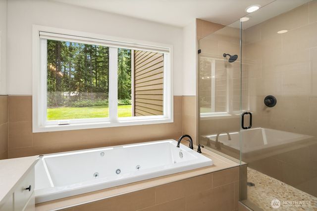 8804 221st Avenue NE, Redmond, WA 98053