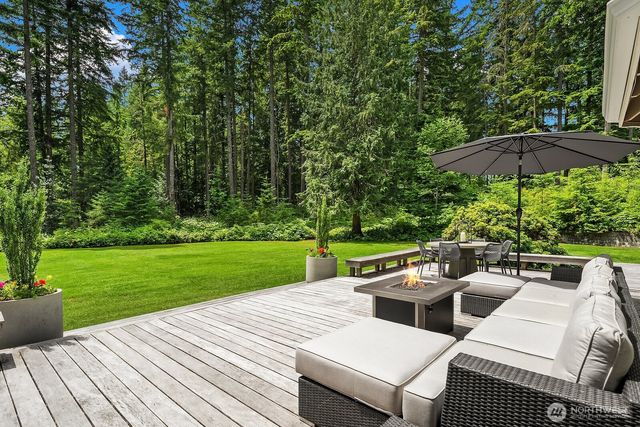 8804 221st Avenue NE, Redmond, WA 98053