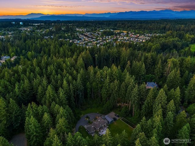 8804 221st Avenue NE, Redmond, WA 98053