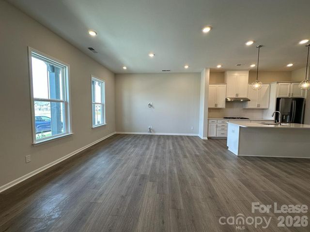 9233 Harwen Lane, Charlotte, NC 28215