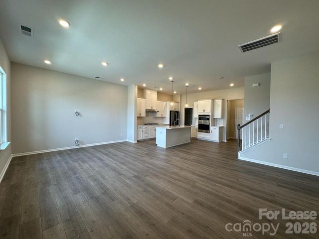 9233 Harwen Lane, Charlotte, NC 28215