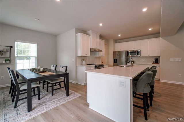6375 Deanna Drive, Boston, NY 14075