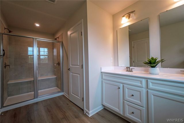 6375 Deanna Drive, Boston, NY 14075