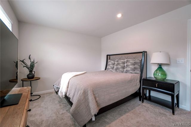 6375 Deanna Drive, Boston, NY 14075