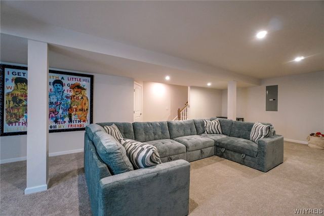 6375 Deanna Drive, Boston, NY 14075