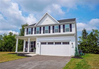 6375 Deanna Drive, Boston, NY 14075