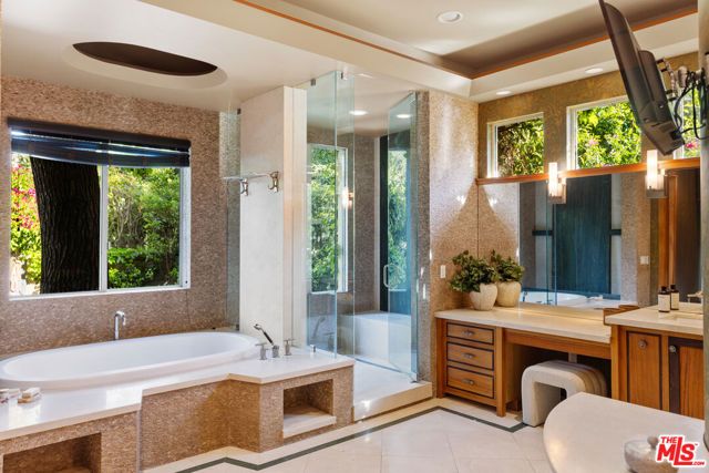 4816 Encino Avenue, Encino (los Angeles), CA 91316