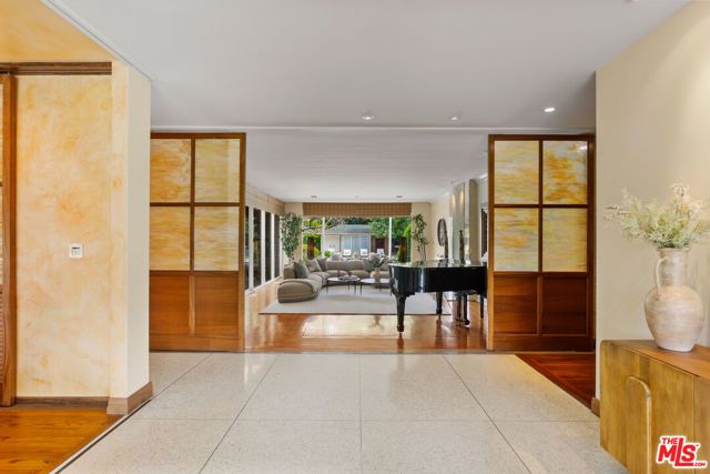 4816 Encino Avenue, Encino (los Angeles), CA 91316