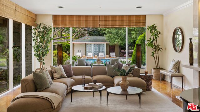 4816 Encino Avenue, Encino (los Angeles), CA 91316
