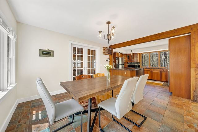 103 Newtown Rd, Acton, MA 01720