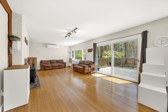 103 Newtown Rd, Acton, MA 01720