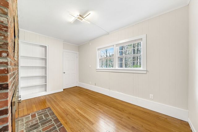 103 Newtown Rd, Acton, MA 01720