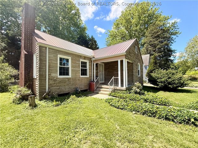 3813 Washington Avenue, Charleston, WV 25304