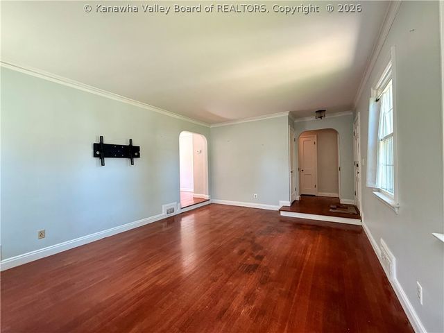 3813 Washington Avenue, Charleston, WV 25304