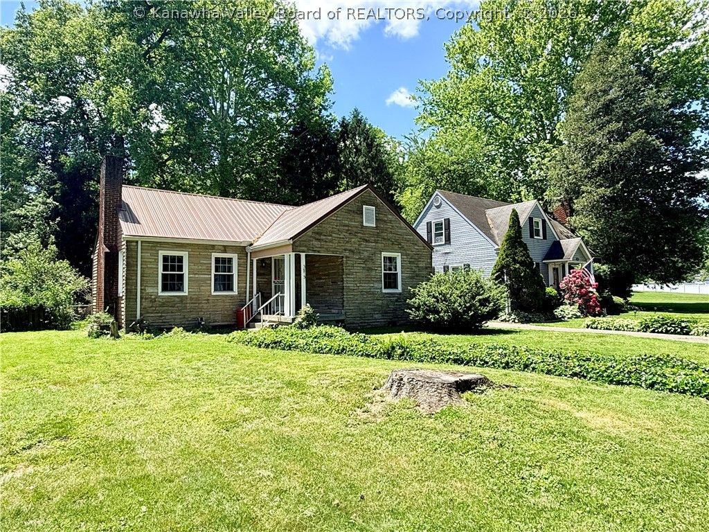 3813 Washington Avenue, Charleston, WV 25304