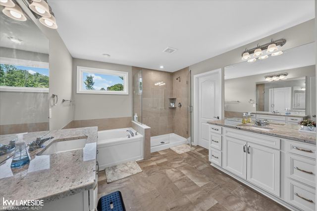 55777 Beacon Shore Drive, Utica, MI 48315