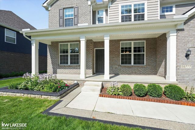 55777 Beacon Shore Drive, Utica, MI 48315