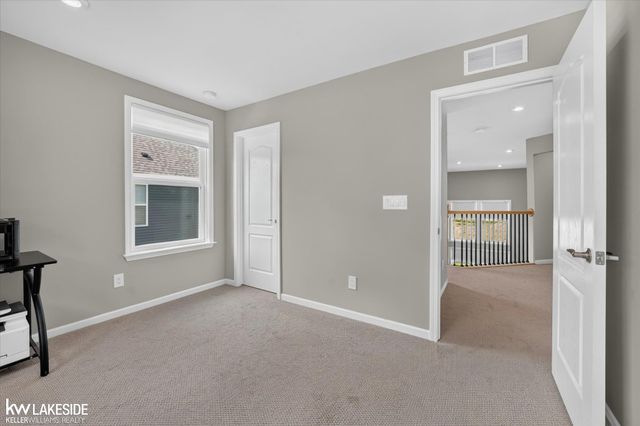 55777 Beacon Shore Drive, Utica, MI 48315
