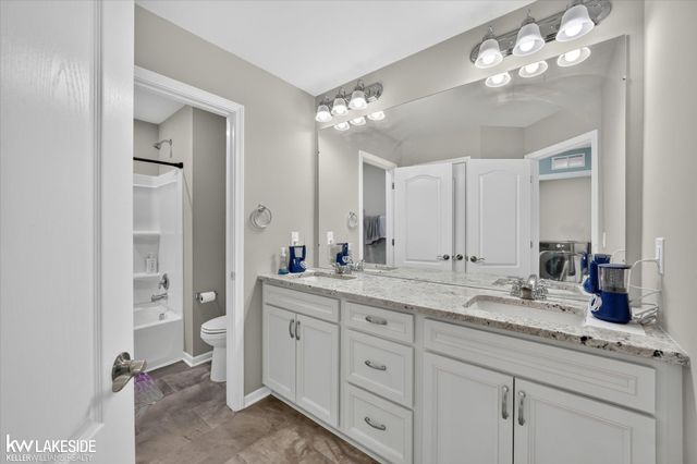 55777 Beacon Shore Drive, Utica, MI 48315