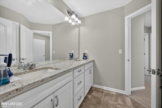 55777 Beacon Shore Drive, Utica, MI 48315