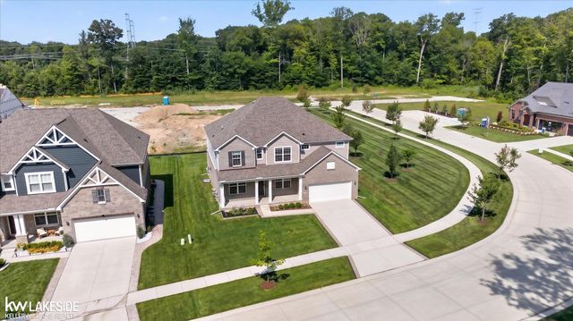 55777 Beacon Shore Drive, Utica, MI 48315