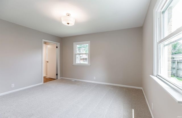 2118 Mahrendale Avenue, Evansville, IN 47714