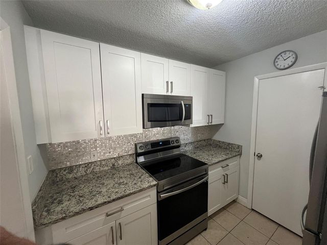 4341 W Mcnab Road 10, Pompano Beach, FL 33069