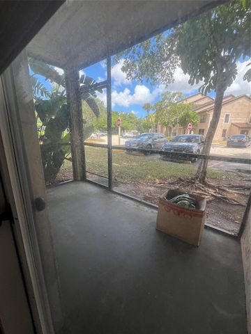 4341 W Mcnab Road 10, Pompano Beach, FL 33069