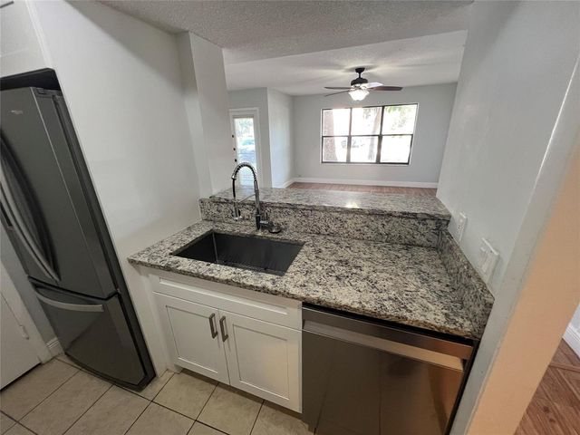 4341 W Mcnab Road 10, Pompano Beach, FL 33069