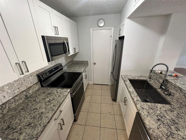 4341 W Mcnab Road 10, Pompano Beach, FL 33069