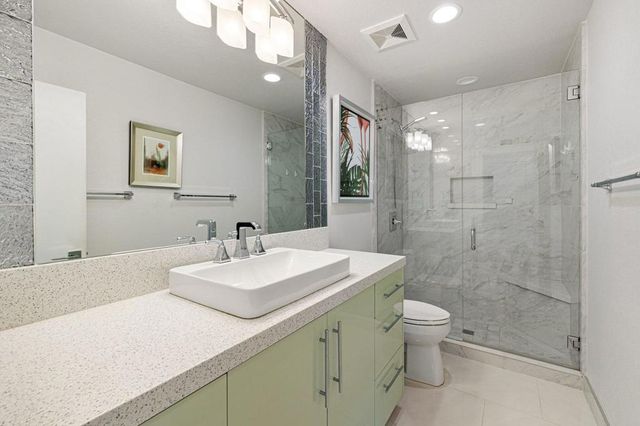 292 Tolosa Circle, Palm Desert, CA 92260