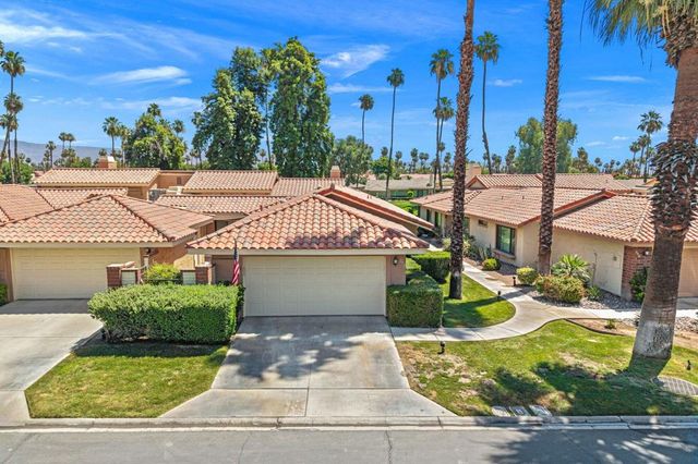 292 Tolosa Circle, Palm Desert, CA 92260